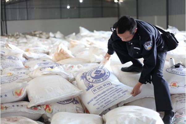 摧毁白糖、集团 仓库内白糖均是假冒产品