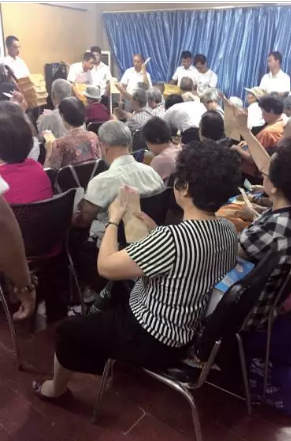 老年人保健品骗、，之、，之痛，之恨