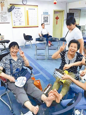 老年人这样被保健品掏空钱包