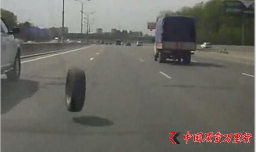 开车时假如听到这2种声音，必须停车检查！