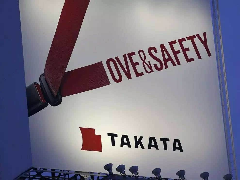 奔驰也有质量问题？因安全气囊的危害，、召回35万辆！