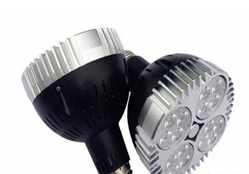 led照明灯具厂家 家用led照明灯具选购技巧