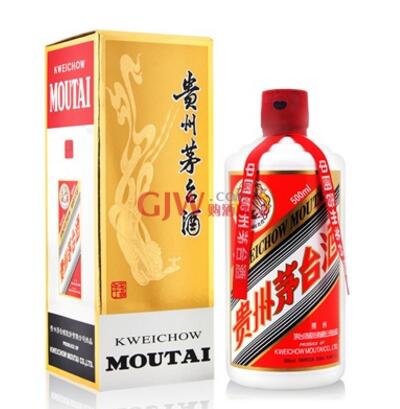 白酒中除了酒精还有什么？