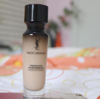 圣罗兰粉底液青春粉底液怎么查询