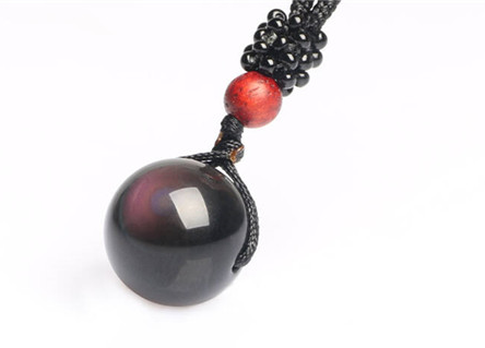 彩虹眼黑曜石真假对照图